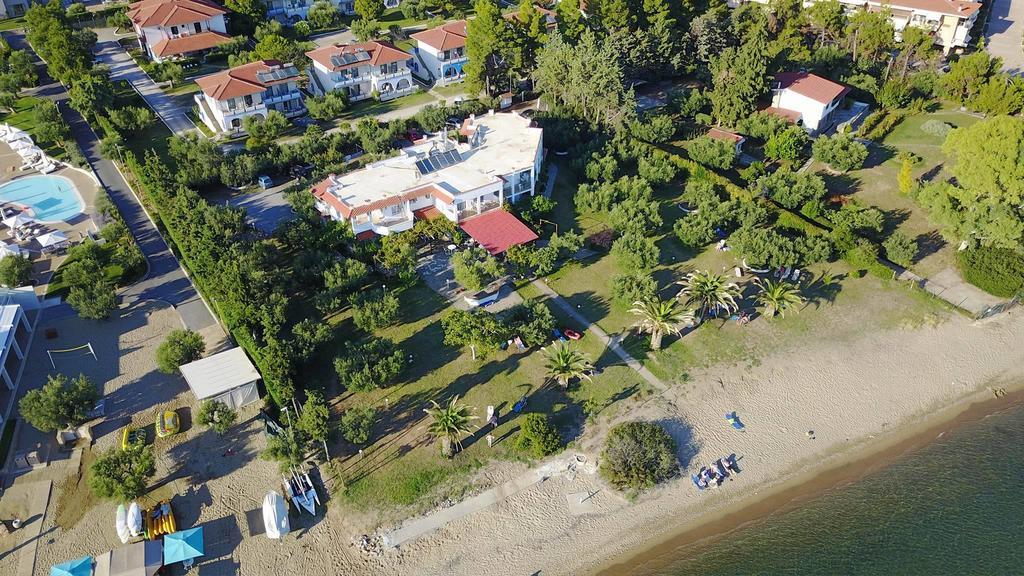 Afroditi Beach Yerakini Eksteriør billede